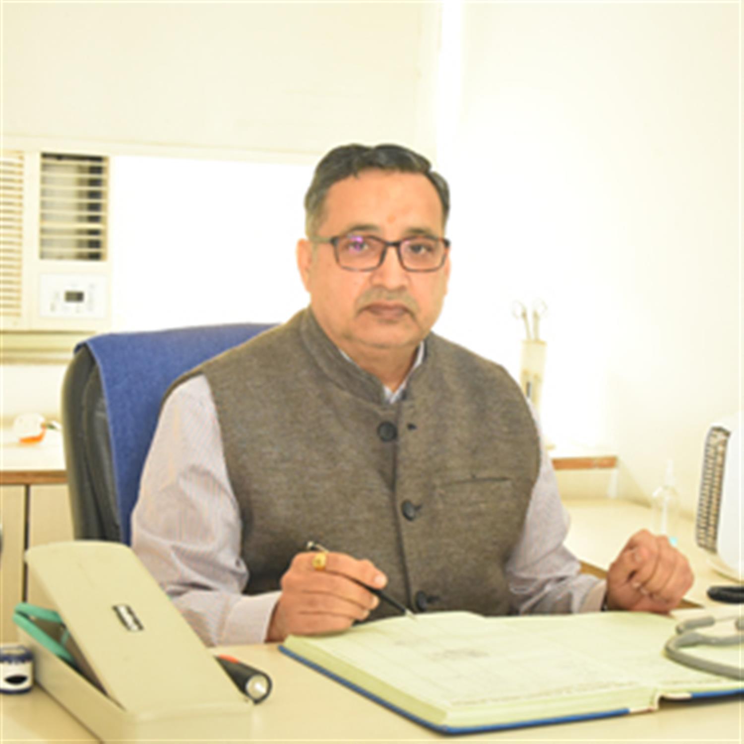 Dr. Devendra Kumar Diwedi