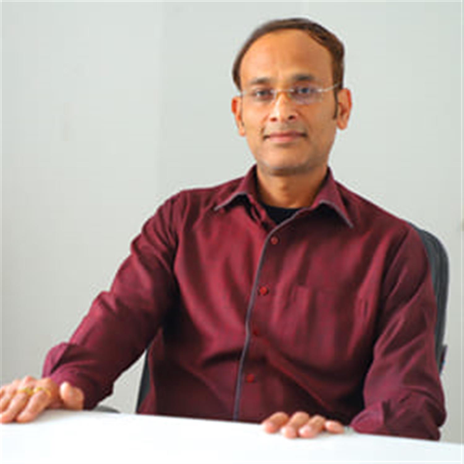 Dr. RAVI PRAKASH TIWARI